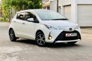 Toyota Vitz - AJ Car